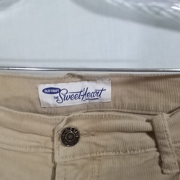 Old Navy Sweetheart Biege Corduroy Pants Size 12 - Picture 2 of 4